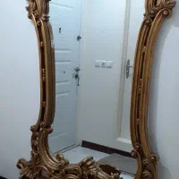 آیینه قدی ومیزش ،کاملا سالم و تمیز در حد نو