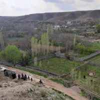 فروش ۷۰۰ متر باغ میوه مناسب جهت ساخت ویلا