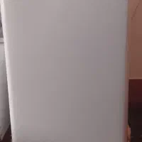 فروش یک عدد مینی یخچال در حد نو