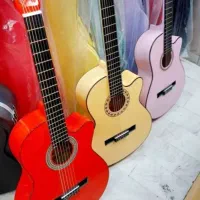 ()/. گیتار آکوستیک با صدای پر و گرم