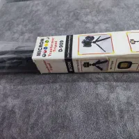 DVD ، ساعت ، سه پایه گوشی