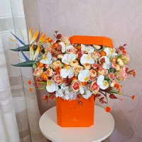 زیبا ترین باکس گل مصنوعی با پیک رایگان|گل مصنوعی|شیراز, معالی‌آباد|دیوار