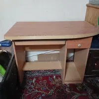 میزکامپیوتروصندلی چرخی