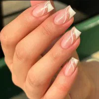 کاشت ناخن تخفیف ویژه شب یلدا|خدمات آرایشگری و زیبایی|کرمان, |دیوار