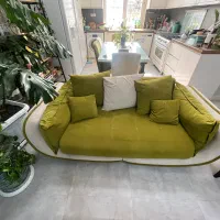 مبل هفت نفره و میز ناهار خوری شش نفره