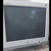 دو عدد مانیتور