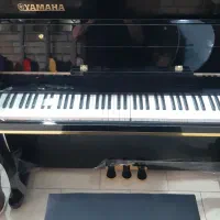 پیانو همراه کابین هایگلس ترک|پیانو، کیبورد، آکاردئون|قدس, شهر‌قدس|دیوار