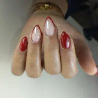 خدمات کاشت ناخن آستانه اشرفیه