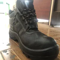 کفش کار ایمنی