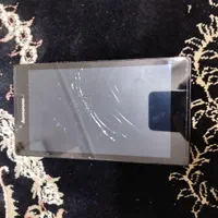 تبلت لنوو ترک داره اما کار میکنه