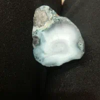 سنگ تراش نخورده و سنگ اسیاب