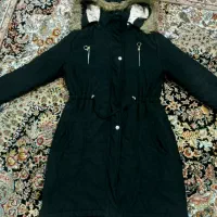 دوعدد پالتو در حدنو|لباس|قم, قلعه کامکار|دیوار