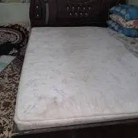 تخت خواب با تشک رویال