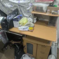 میز تحریر در حد نو