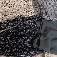 چهار تیکه پارچه چادری و لباسی و شلواری