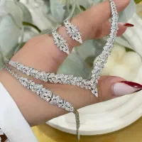 سرویس نقره جواهری عیناً طلا در بازار میدان نماز|جواهرات|تبریز, |دیوار
