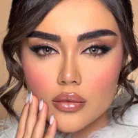 میکاپ تخصصی و شینیون تخفیف ویژه به مدت محدود