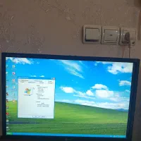 کامپیوتر|رایانه رومیزی|بروجرد, |دیوار