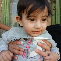 ضامن برای وام فرزندآوری