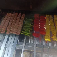 سالن کار نیاز مندیم