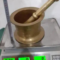 هاونگ برنجی به وزن 2کیلو و50گرم سالم