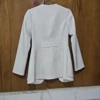 کت مجلسی|لباس|اصفهان, بهارستان (مخابرات)|دیوار