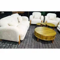 مبل هفت نفره داخل نمایشگاه،بدلیل جابجایی زیر قیمت