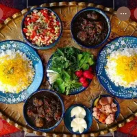 خانوم جهت کارهای منزل