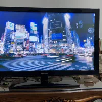 تلوزیون سامسونگ ۴۲اینچ اصل کیفیت تصویر بیست.