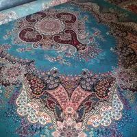 فرش ۷۰۰ واقعی