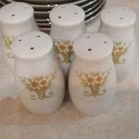سرویس چینی چای خوری قهوه خوری قدیمی ویکتوریا نو|ظروف سرو و پذیرایی|اصفهان, خواجو|دیوار