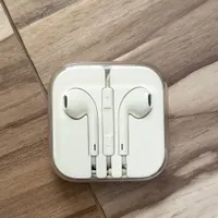 تبلت مینی Apple به همراه هندزفری Apple اصل|تبلت|شیراز, کوهسار|دیوار
