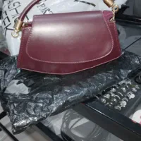 ۱عددکیف زرشکی