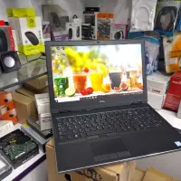 لپ تاپ قدرتمند  مختص طراحی و رندینگ