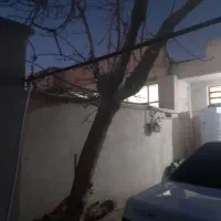 منبع اب ۱۰۰۰ لیتری ایستاده