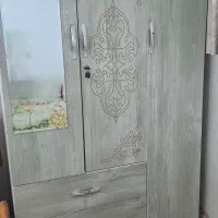 کمد لباسی