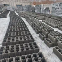 بلوک لیکا و سیمانی