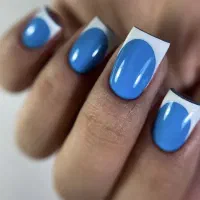 آموزش تخصصی کاشت ناخن استخدام هنرجو