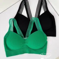 نیم تنه و لباس زیر زنانه