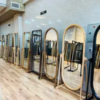 دنیای آینه قدی ، چوبی طبیعی روس ، کلاسیک