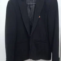 کت ،پیراهن ،جلیقه|لباس|خمام, |دیوار