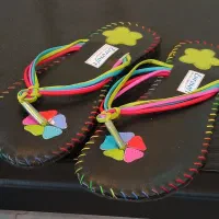 تعدادی صندل زنانه