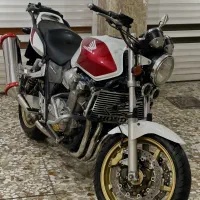 سی بی ۱۳۰۰ cb1300 m2004