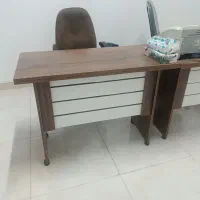 لوازم اداری لوازم دفتری کمد اداری میز اداری
