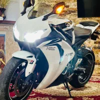 Cbr1000 2010|موتورسیکلت|شیراز, حومه شیراز|دیوار