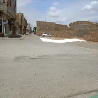 زمین فروشی