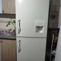 یخچال فریزر هیمالیا در حد نو