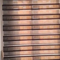 پرده زبرا یا کرکره خیلی تمیز و سالم