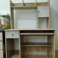 میز کامپیوتر (شرایطی)