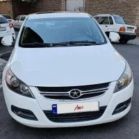 جک J5 اتوماتیک 1800cc، مدل ۱۳۹۴